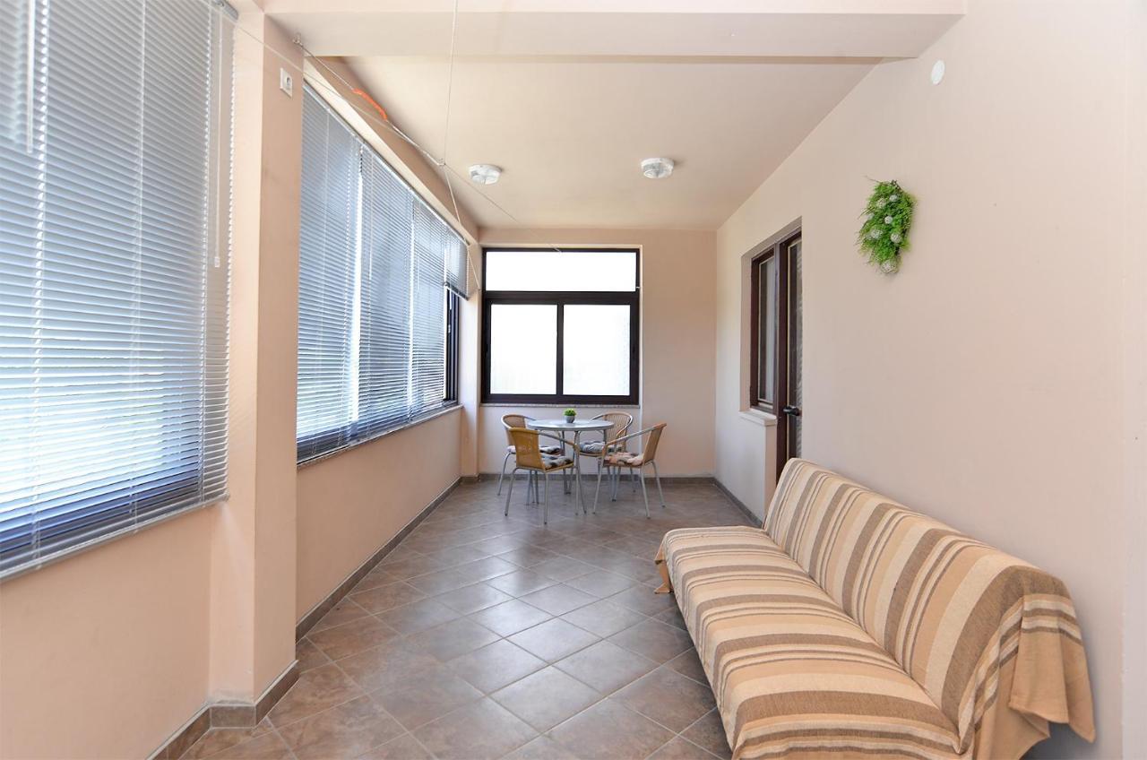 Apartments Irena 531 プーラ エクステリア 写真